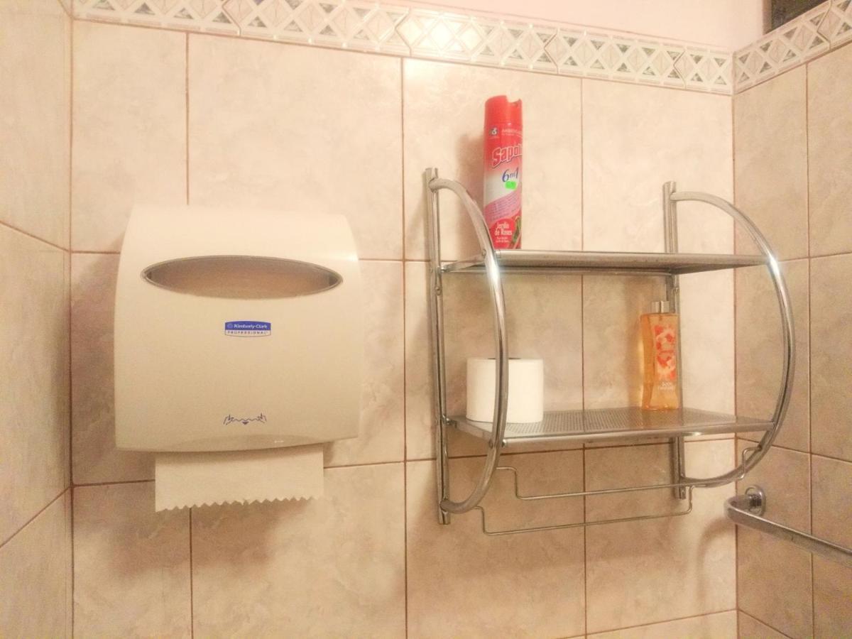 Хостел Lima Backpackers Екстер'єр фото
