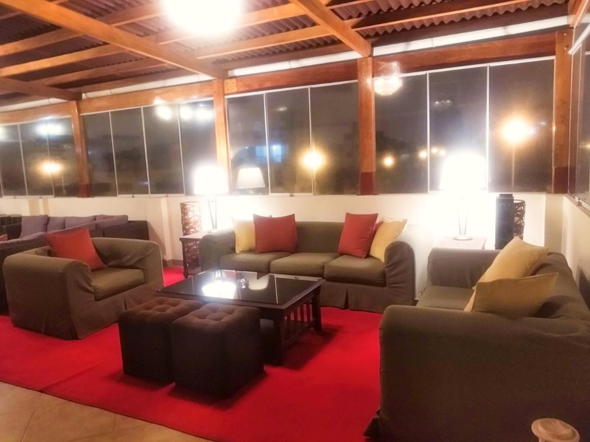 Хостел Lima Backpackers Екстер'єр фото
