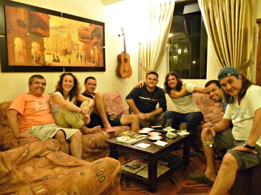 Хостел Lima Backpackers Екстер'єр фото
